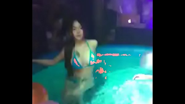 Nathalie Achielsteppe and Nicha Chusuwan. swimming pools Japanese h.