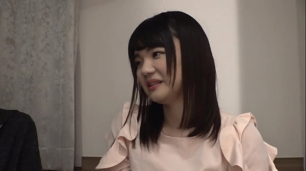 Beautiful Teen teases asian_woman