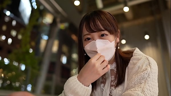 Part 1 Hinata-chan, an obedient girl who is weak against pressure [Beautiful legs & times_nice butt] A gentle beauty who wants to become a girlfriend from a sex friend and even accepts super close-up sex] I confess my desire to be a girlfriend, but it's naughty