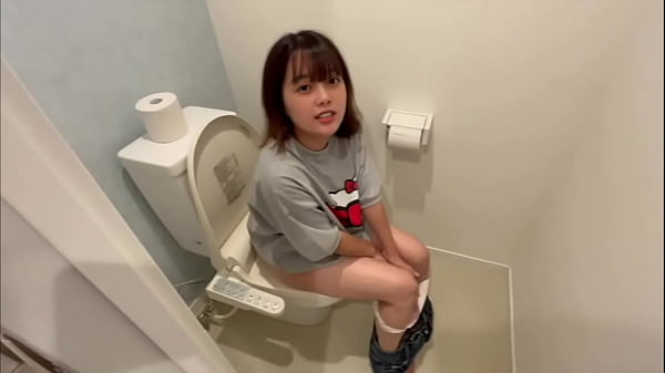 "I'm sorry. I just got lonely &hellip_." A girl who had a fight with her boyfriend and went to a male friend's house to hang out, ended up cheating on him.