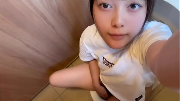 [To◯Leonani] I masturbated so much that my pussy got wet &hellip_. There was a lot of tide today too.