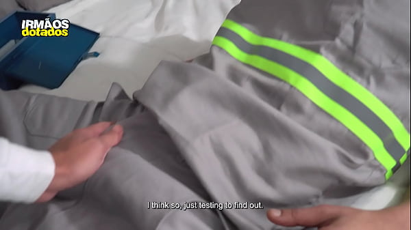 THE ELECTRICIAN FUCKED MY ASS